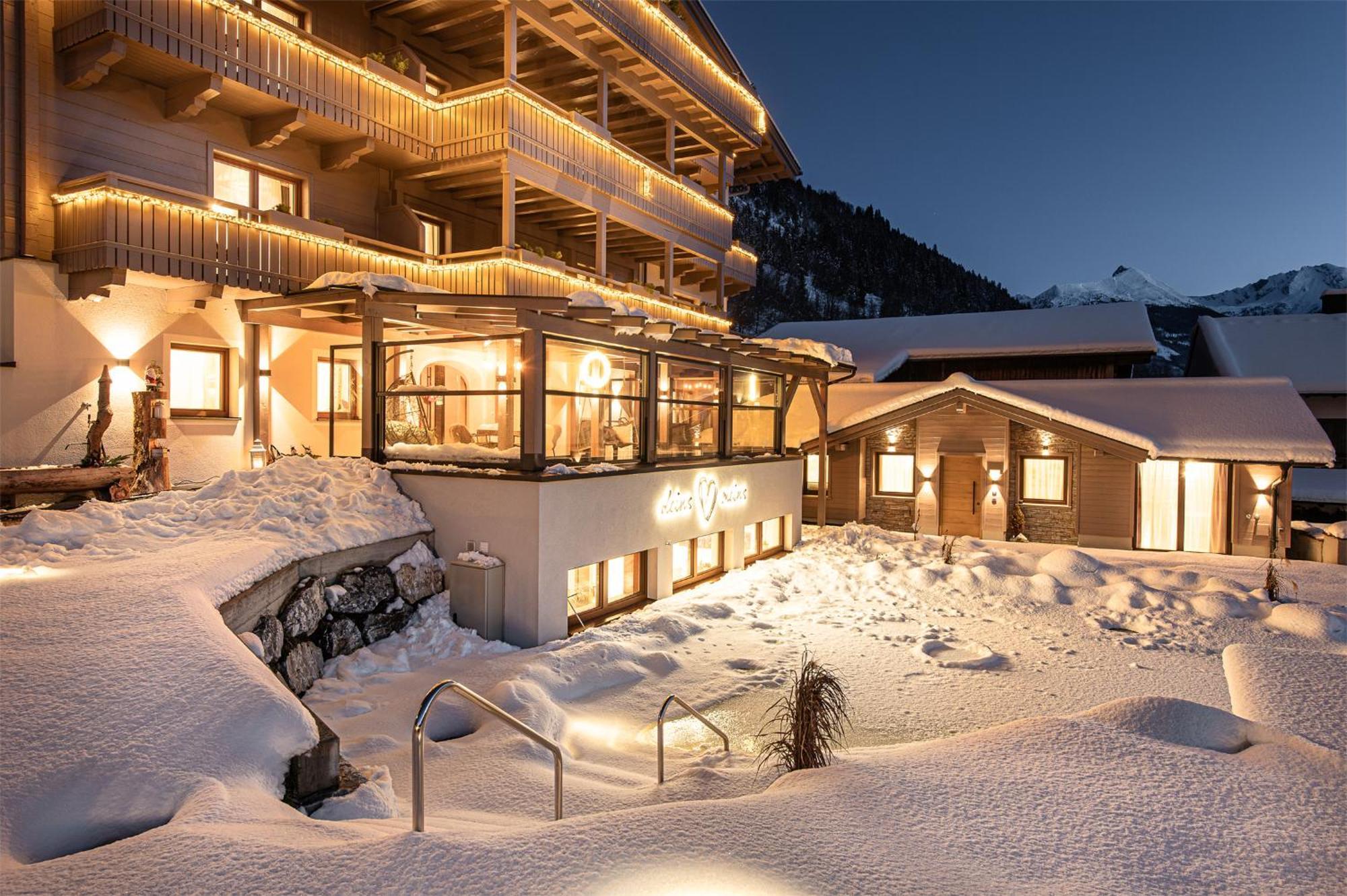 Lieblingsplatzl Inklusive Kostenfreiem Eintritt In Die Alpentherme Ganzjaehrig - Im Sommer Freie Bergbahnfahrten Bad Hofgastein Eksteriør bilde